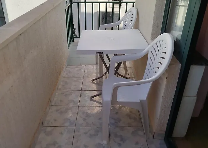 Alloggio in famiglia Tia *