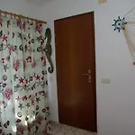 Tia Alloggio in famiglia Baška Voda