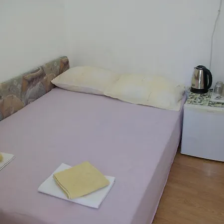 Tia Homestay Baska Voda