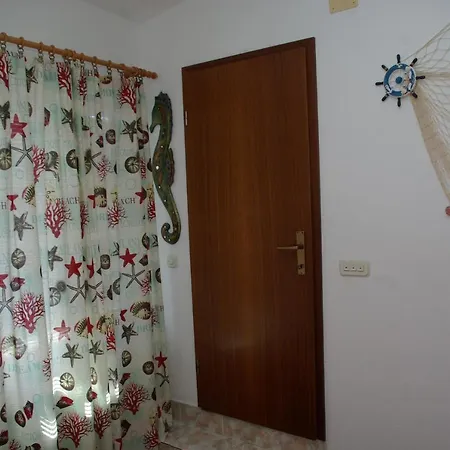 Tia Ubytování v soukromí Baška Voda