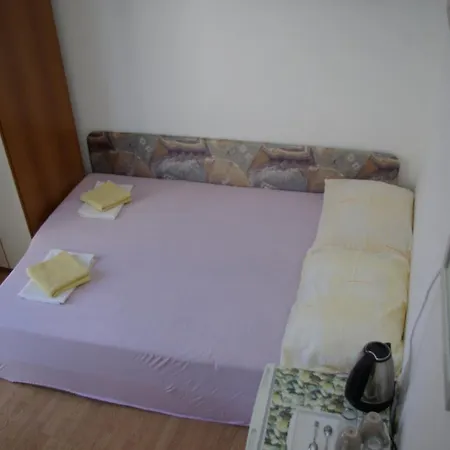 Tia Homestay