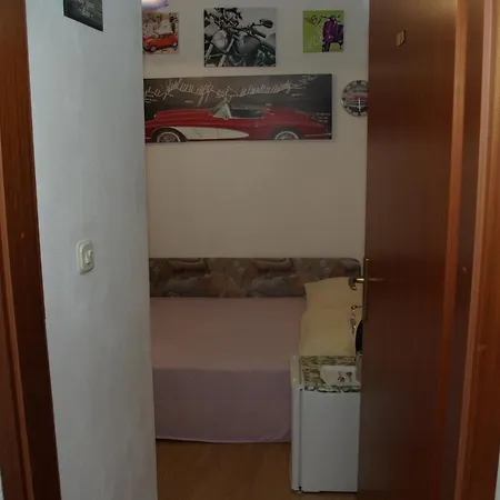 Homestay Tia Baska Voda