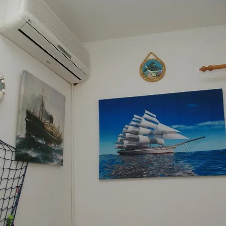 Tia Baška Voda