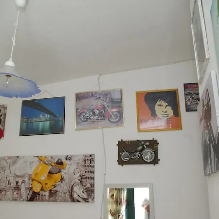 Tia Baska Voda