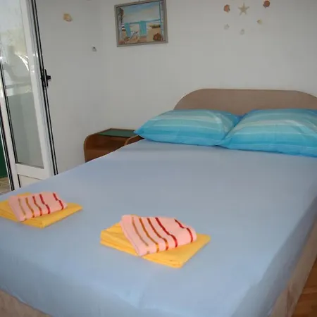 Tia Homestay