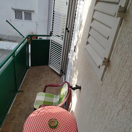 Rum i privatbostad Tia *